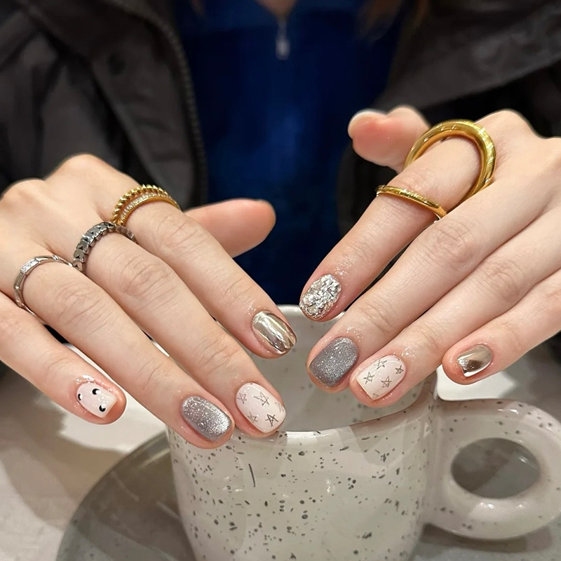 纯手工穿戴甲日系ins风简约甲片猫眼魔镜日常小短甲亮片穿戴甲女