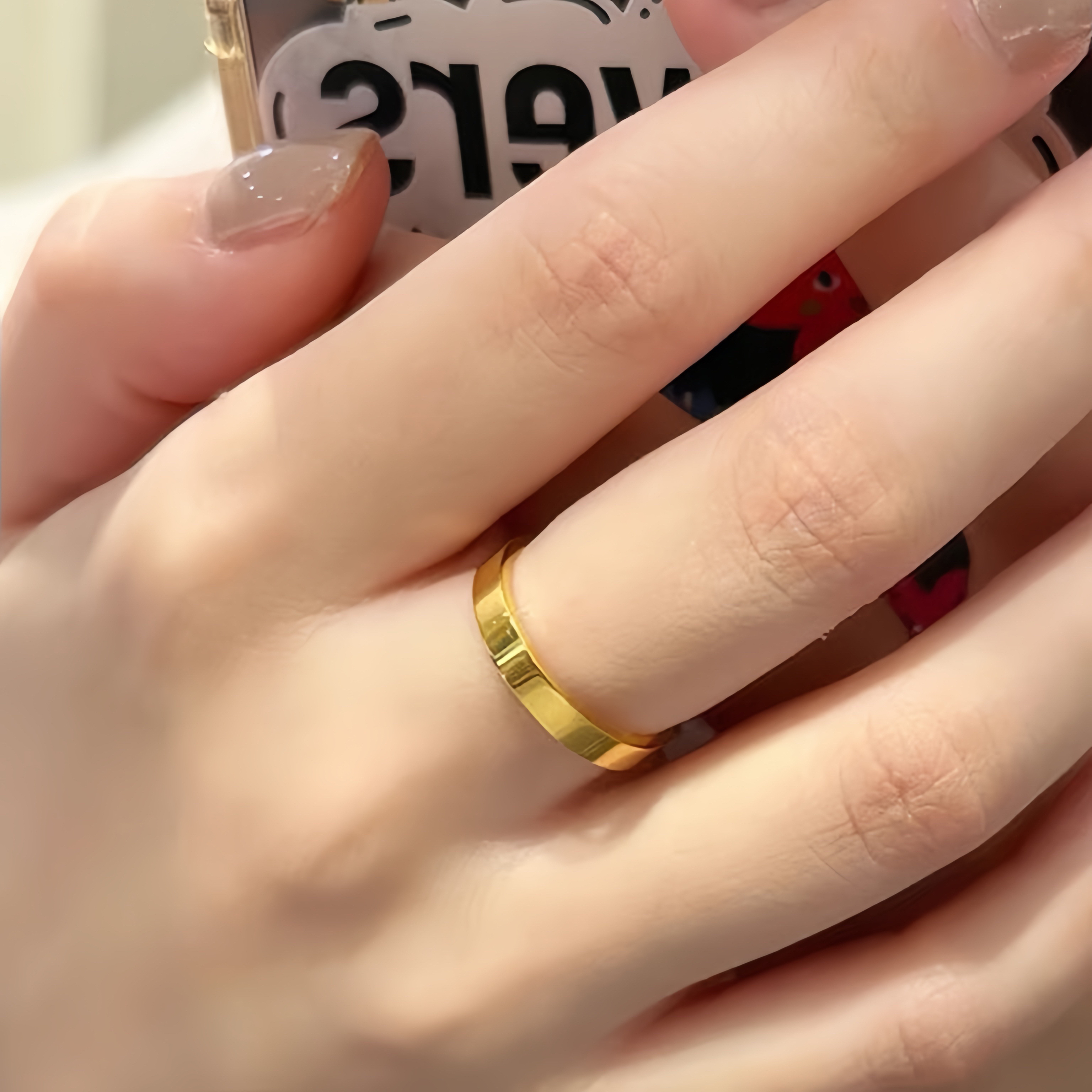 钛钢戒指 简约时尚亮面素圈光面戒指ins窄版素戒小众气质情侣指环