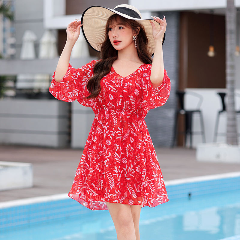 泳衣女罩衫保守分体中袖夏季防晒大码2024新款爆款微女孩遮肉泳装