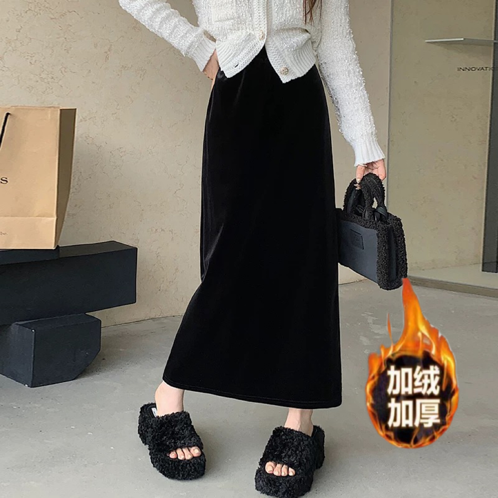 【加绒现货】2025秋冬新款丝绒裙高级感直筒小黑裙显瘦中长半身裙