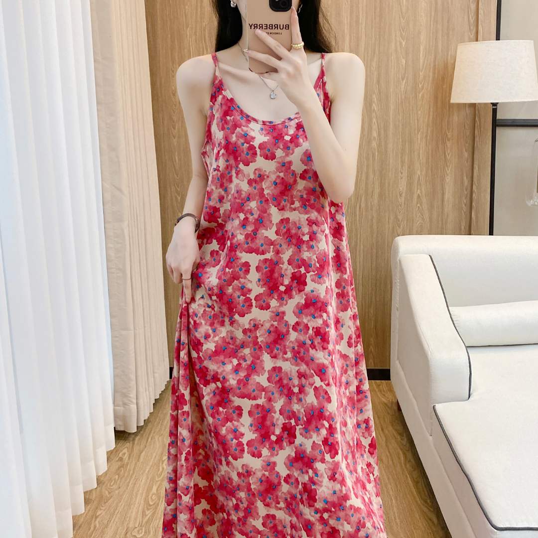 大码夏季新款碎花红色妖姬吊带连衣裙气质时尚印花无袖连衣裙6065