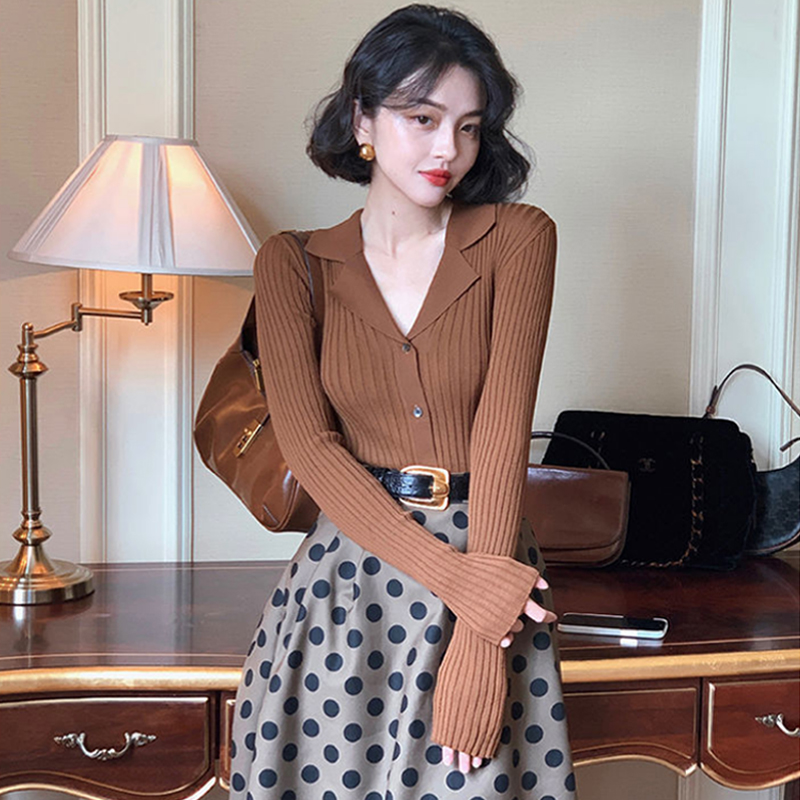 针织衫女翻领开衫2025春秋新款内搭上衣打底衫秋季西装领毛衣外套