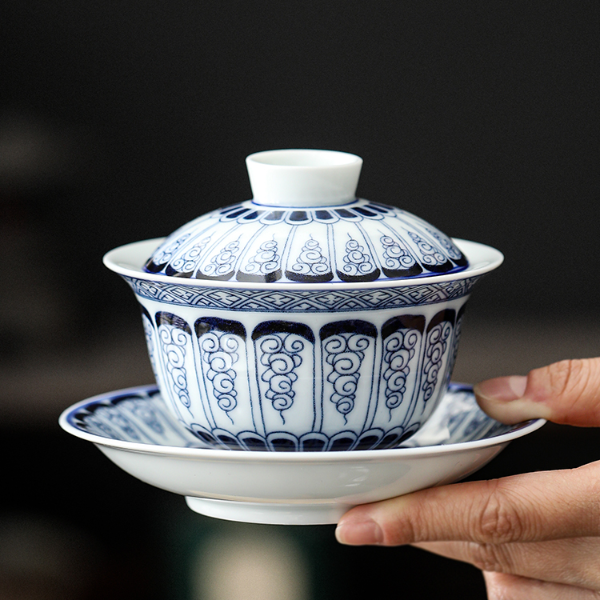 祖奇卷草纹青花盖碗茶杯大容量陶瓷三才盖碗家用高端防烫手泡茶碗