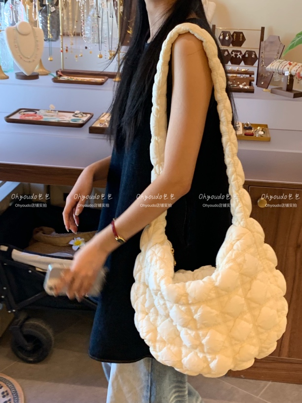 「Ohyoudo」百搭云朵包中号/店铺自制!韩系时尚斜挎包小众质感单肩