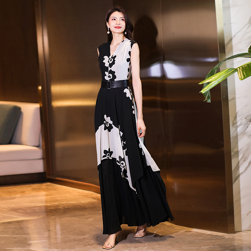 撞色碎花拼接雪纺连衣裙女2024夏轻奢显瘦无袖时尚高级感减龄长裙