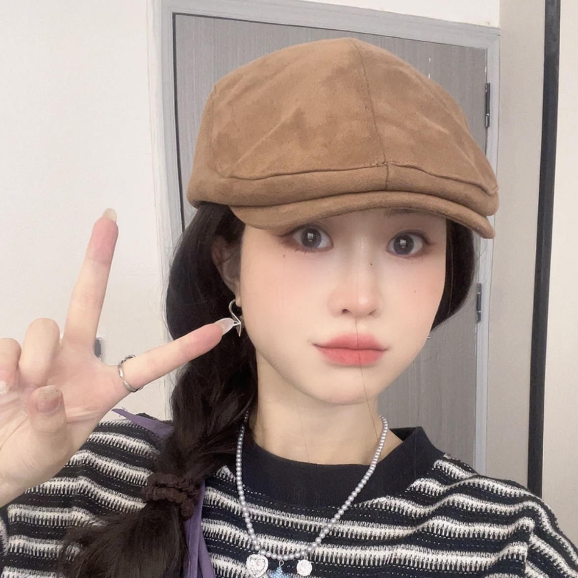 麂皮绒英伦风文艺复古前进帽气质百搭简约设计日系潮流纯色报童帽