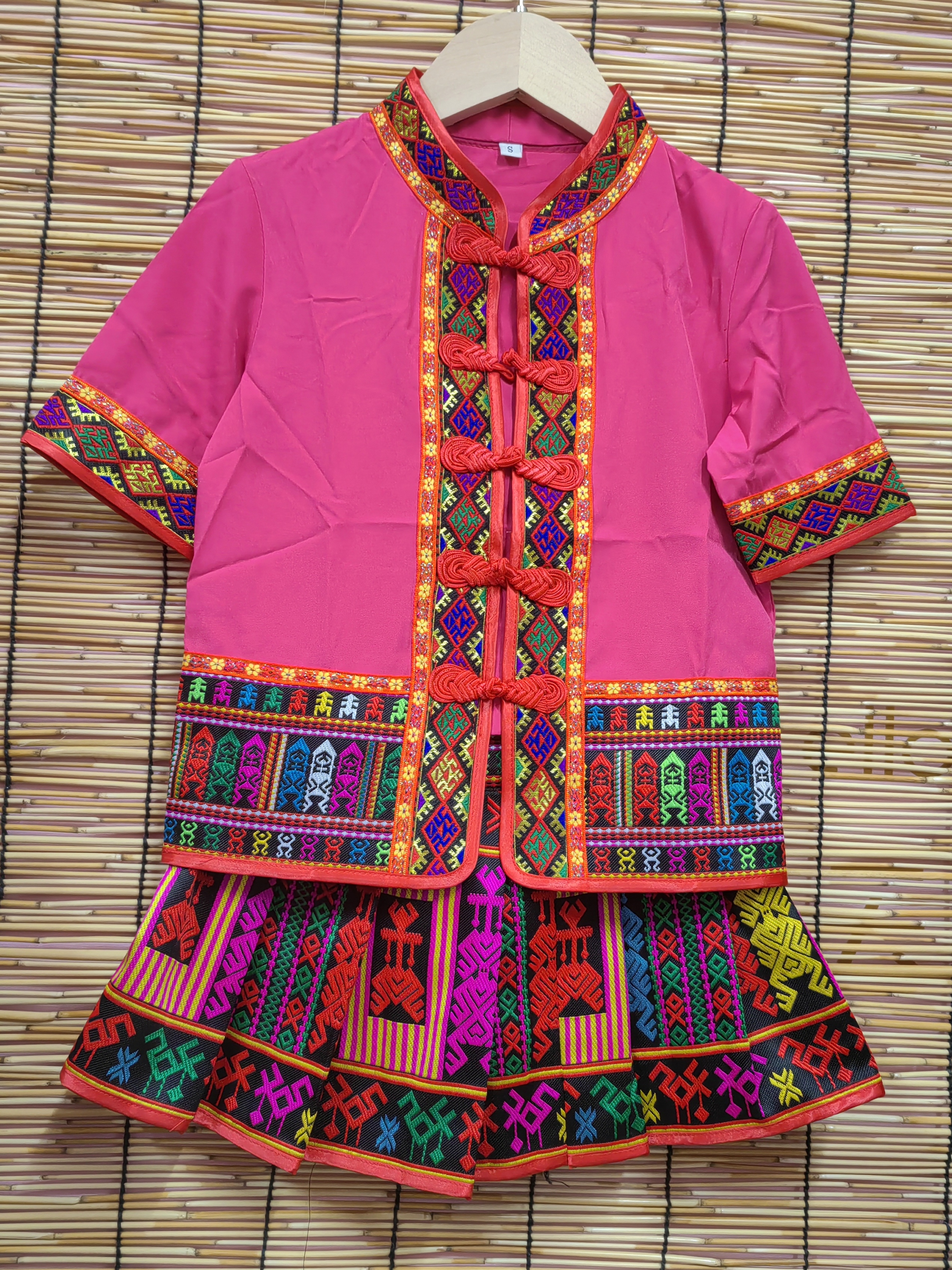 黎之锦 少数民族服饰儿童黎族服装