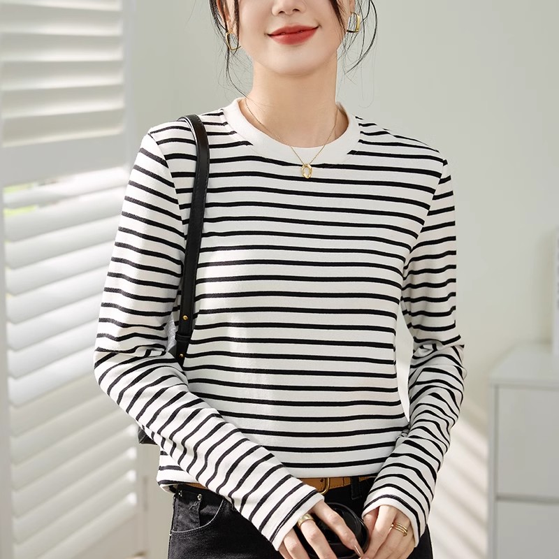 纯棉长袖t恤女上衣早春秋季圆领宽松休闲洋气条纹时尚女士打底衫
