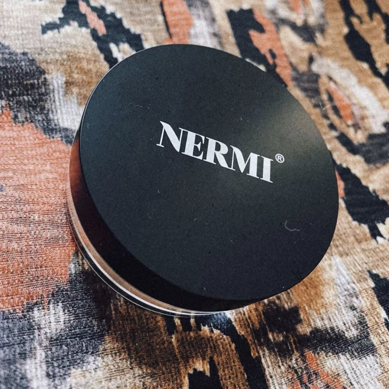 Nermi散粉奈乐美空气柔雾散粉