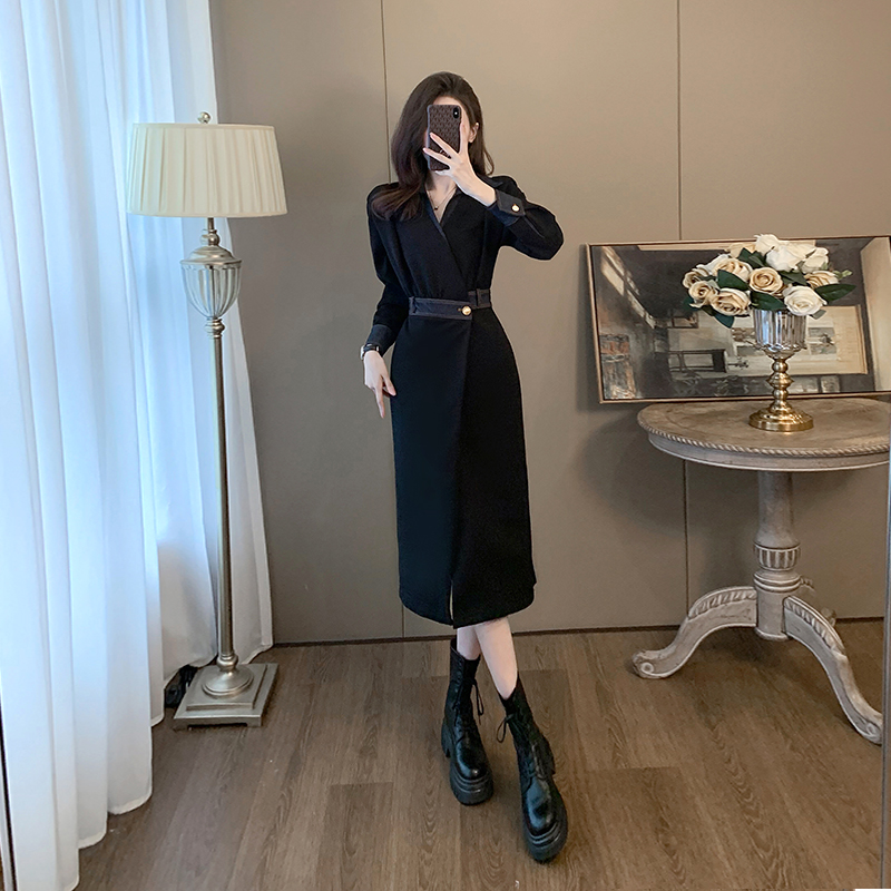法式连衣裙春秋高级感2023新款名媛气质拼接牛仔收腰中长款小黑裙