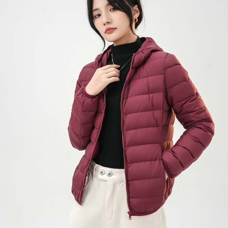 亚兰奴亚兰奴轻薄款女士时尚保暖连帽立领排骨风白鸭绒外套羽绒服