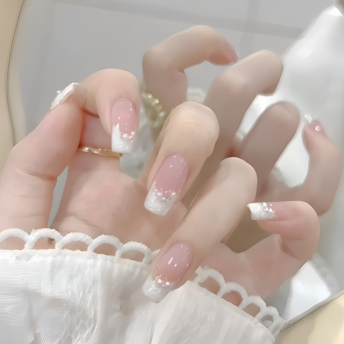 春季爆款穿戴甲手工定制美甲高级感贝母螺纹手气质纯手工短款显白