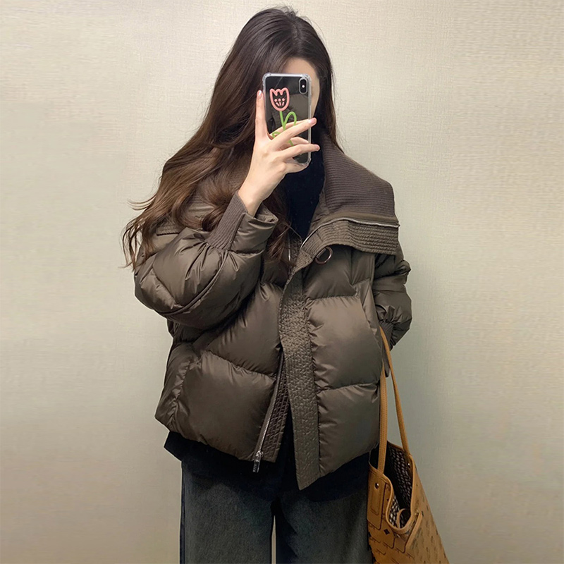 设计感针织拼接翻领短款外套女2025冬季新款防风保暖面包服棉服