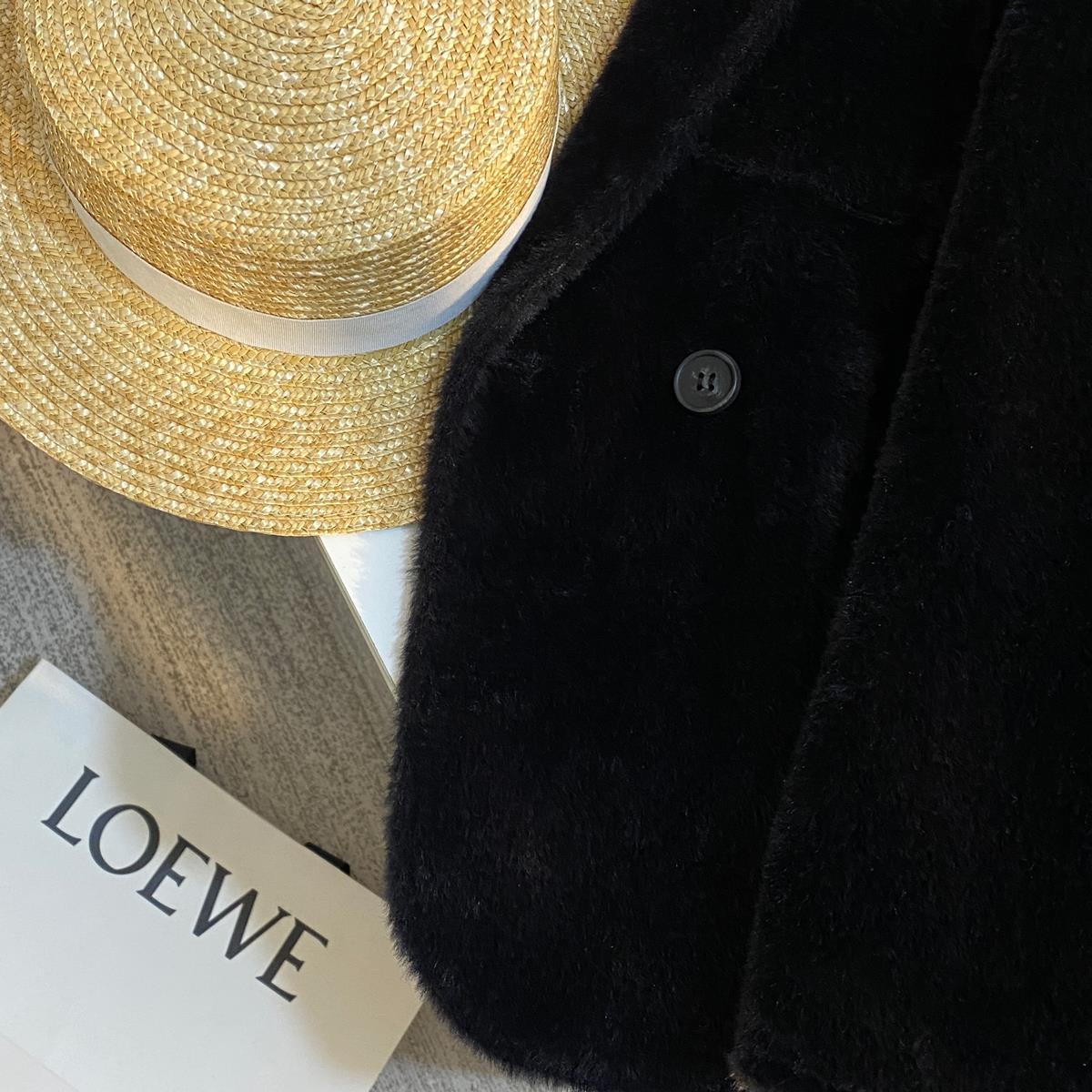 黑色水貂绒西装外套女2023冬季新款高级质感女神范小众通勤小西服