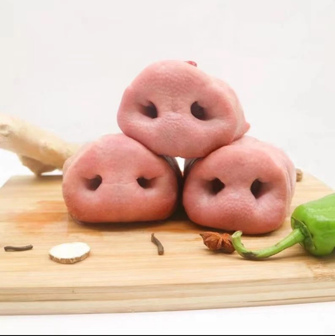 猪拱嘴  带骨整个的拱嘴  3斤包邮