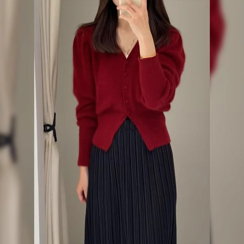 高级感超好看外套针织衫红色毛衣开衫女秋冬2023早春新款女装上衣