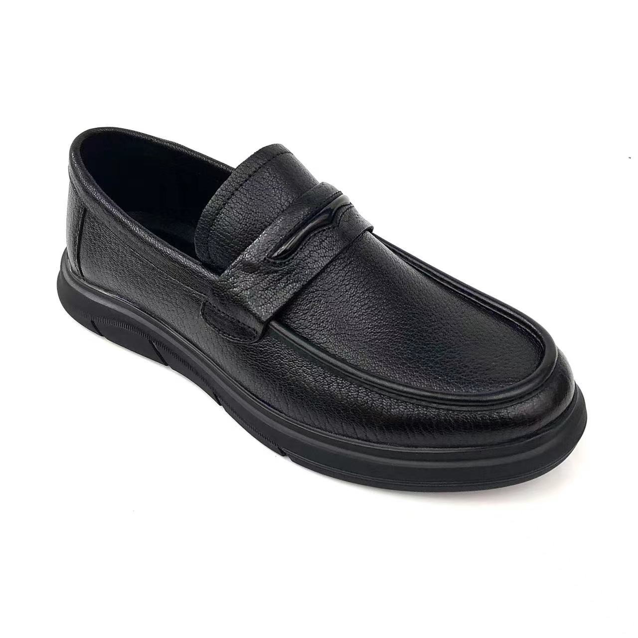 2025时尚头层牛皮百搭套脚软底软面休闲透气舒适黑色男士皮鞋单