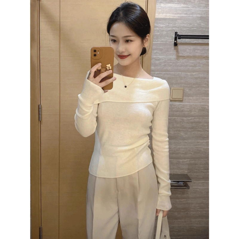 白色一字肩针织衫女百搭初秋穿搭上衣修身显瘦洋气露肩内搭打底衫