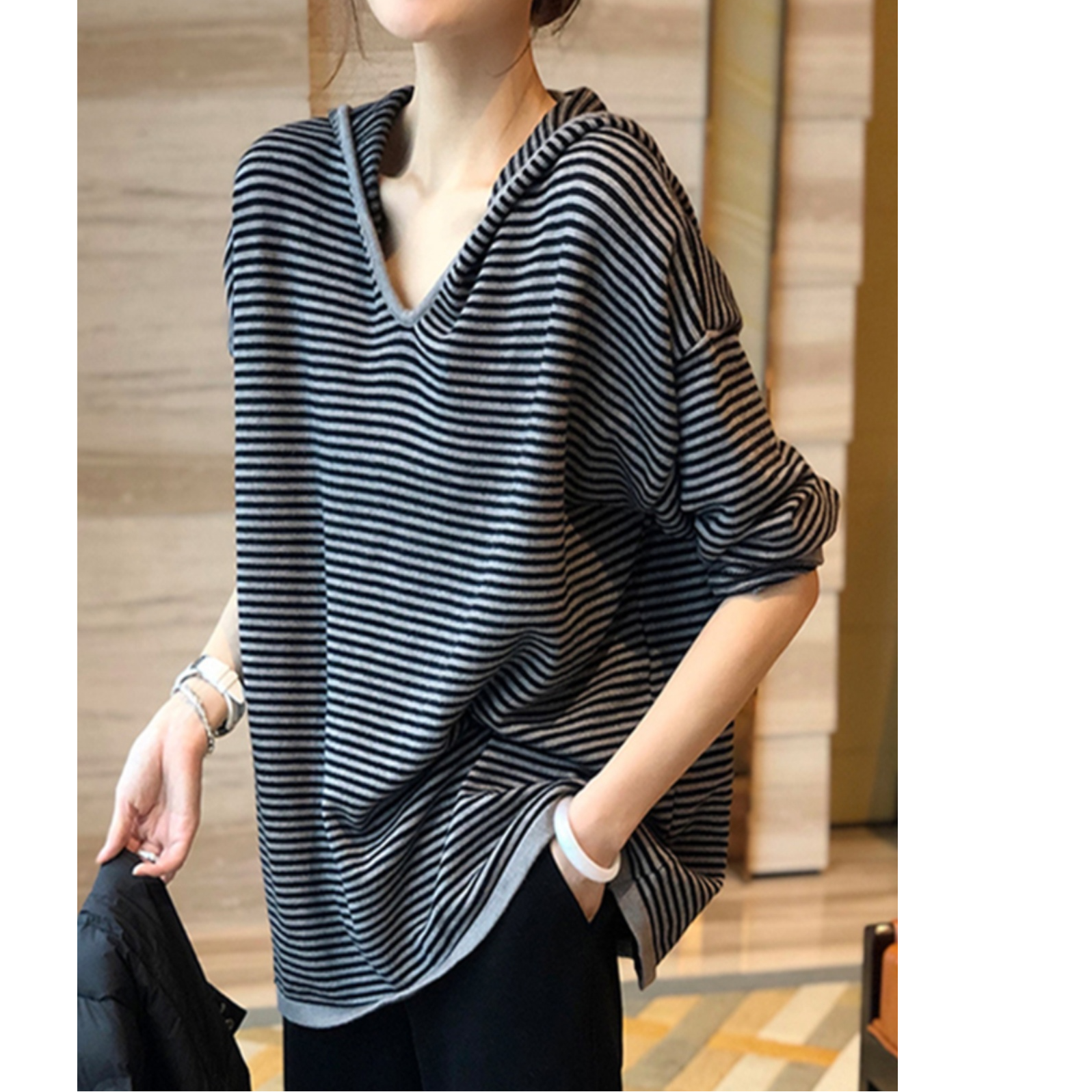 【秋冬配鲨鱼裤】欧货时尚轻奢女装中长款宽松休闲上衣条纹连帽卫衣