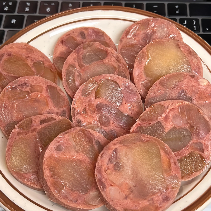 俄罗斯风味牛筋肠香肠卢布火腿肠开袋即食特产下酒菜口感劲道美味