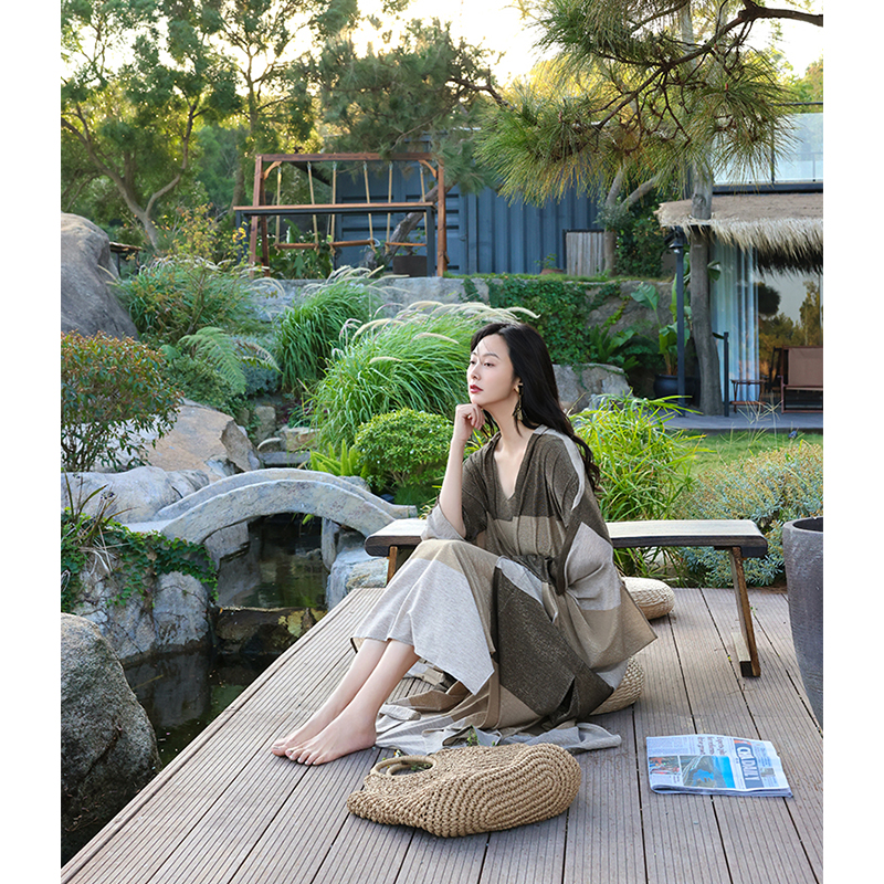 TRACYCHU【现货】高定时装亮丝莫兰迪拼色针织国风出游款女装连衣裙