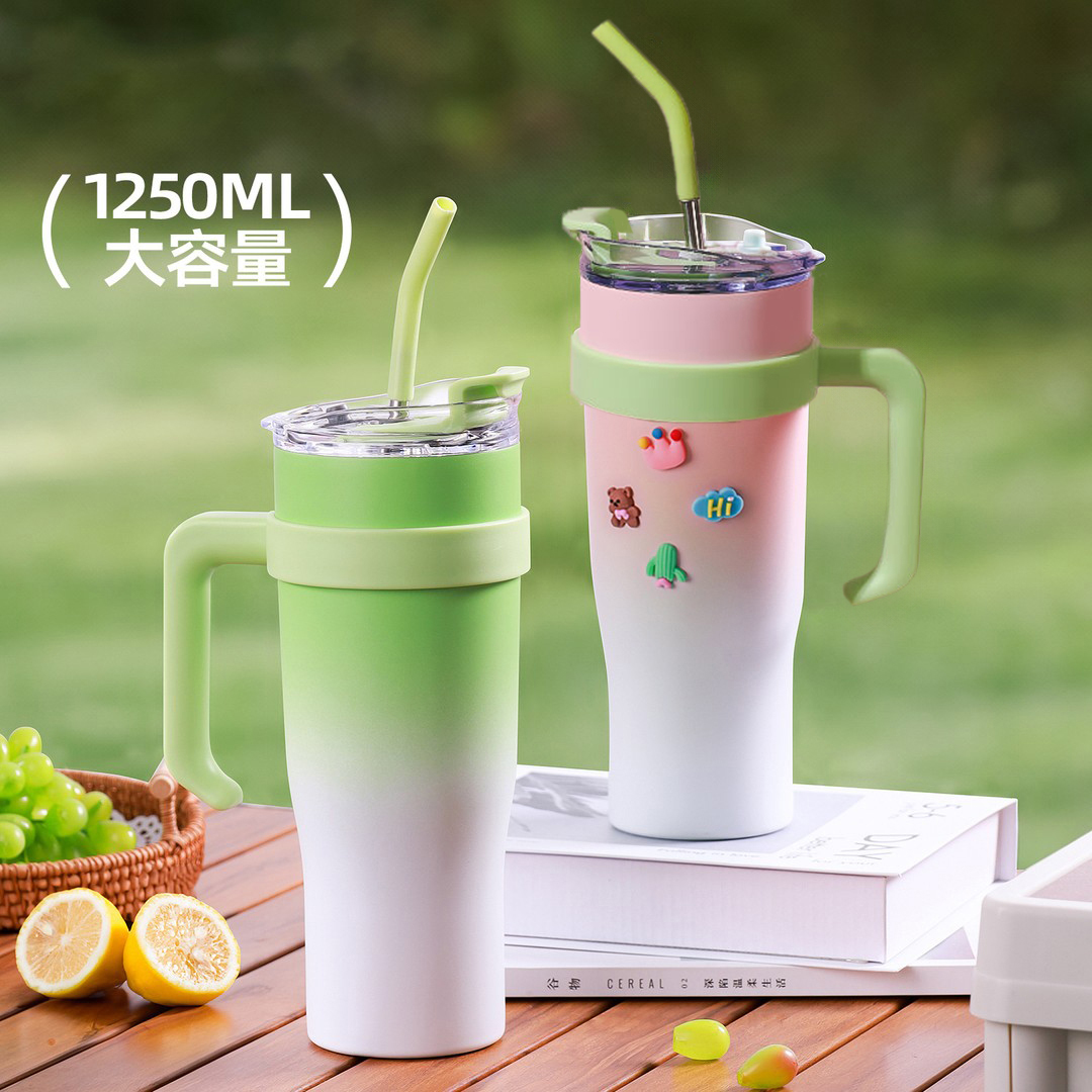 渐变色保温杯1250ML大容量不锈钢家用车载吸管杯高颜值学生网红