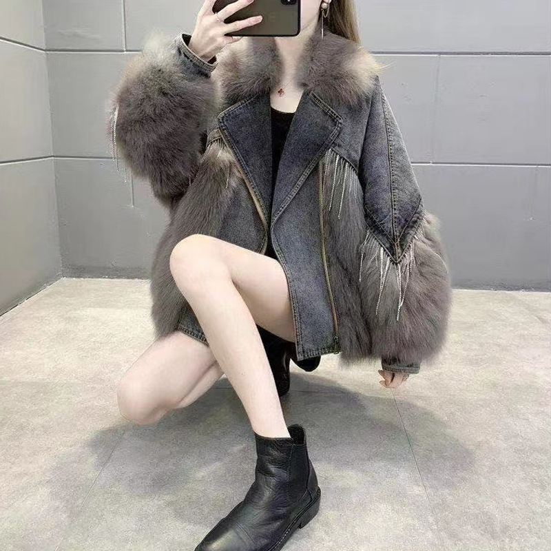 牛仔拼接流苏外套女2025年冬季新款加棉短款年轻款显瘦时尚派克服