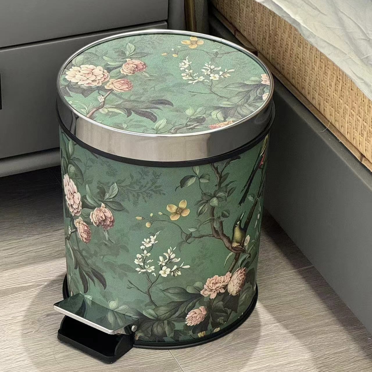 【花鸟系列带盖脚踏垃圾桶】带提手内胆大容量皮革加厚垃圾桶
