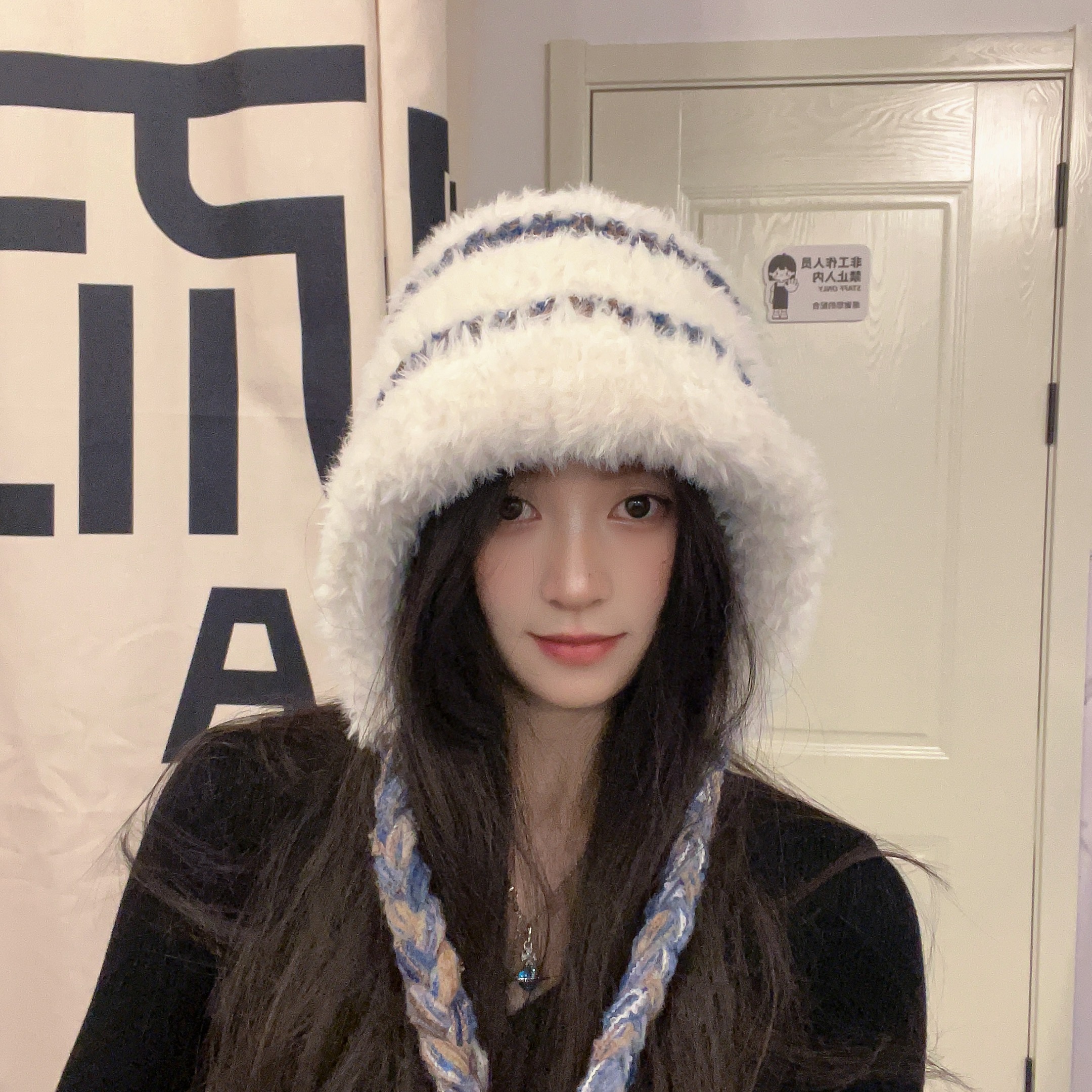 2024冬季新款韩版毛绒针织帽女保暖护耳显脸小百搭加厚毛线帽蛋挞