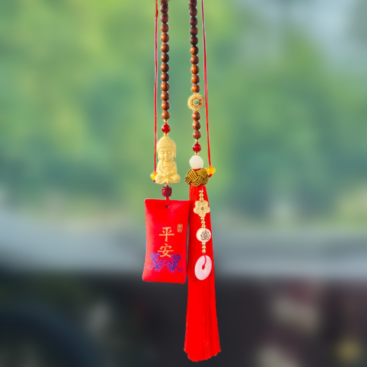 新款香包挂件汽车后视镜平安符吊坠车饰女士高档流苏车挂车载挂饰