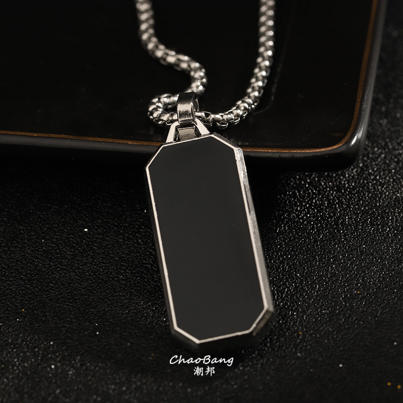 钛钢项链 钛钢不掉色黑牌项链男小众简约配饰个性高级感时尚饰品