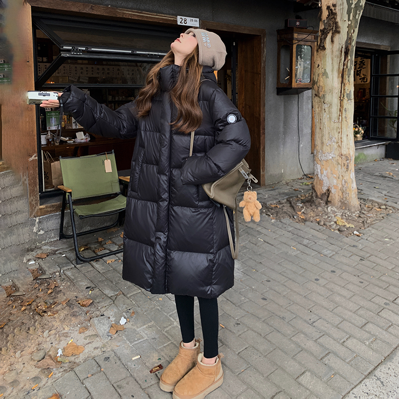 黑色中长款韩版宽松鹅绒羽绒服女2024冬新款小个子加厚面包服外套