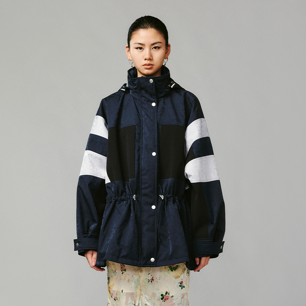 UOOYAA/乌丫冬季经典欧式缎面提花户外机能夹棉外套9135