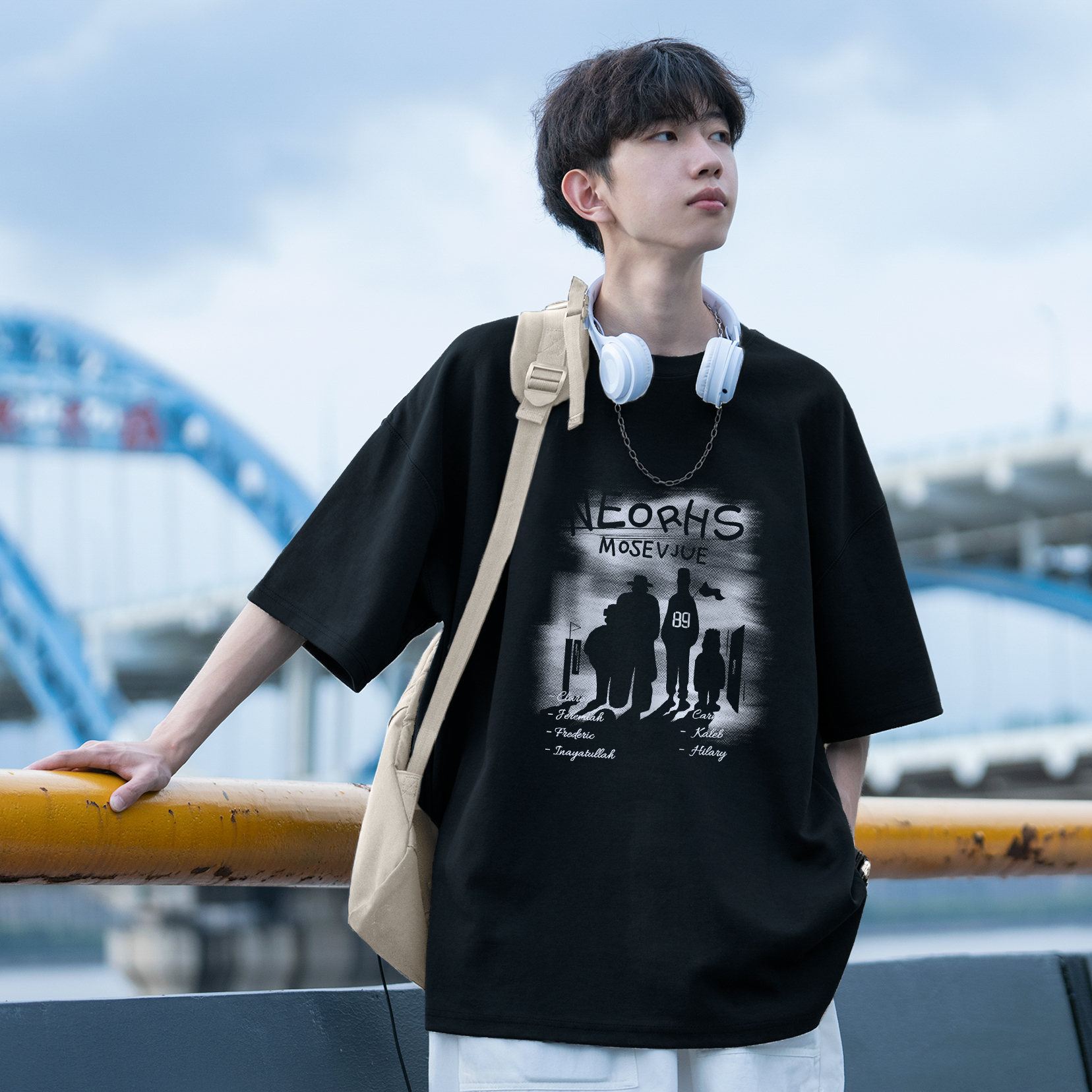 日系短袖t恤男生新款潮流青少年oversize大码宽松五分袖中性风