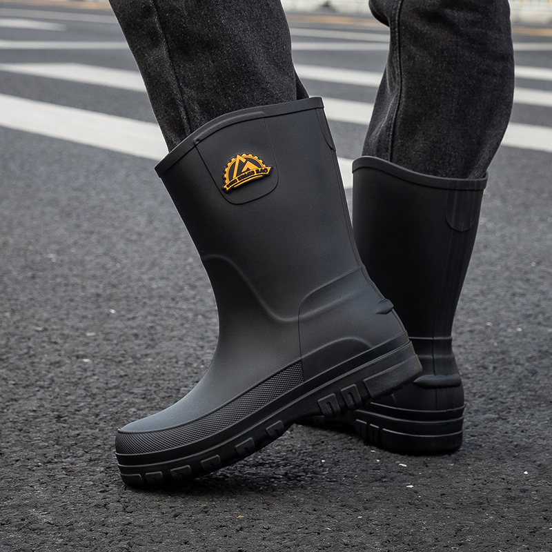厨房防男鞋冬中筒雨鞋正品防滑防臭耐磨钓鱼水鞋工作胶鞋高能感