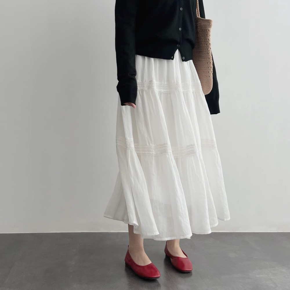 律动莫兰迪法式超仙白色半身裙女秋冬季森系温柔风a字蛋糕长裙子