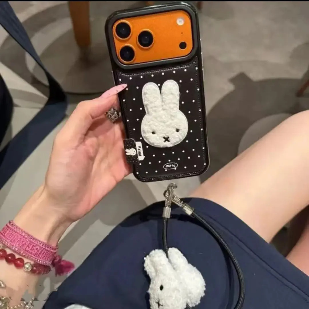 满屏波点米菲兔皮质适用苹果17promax手机壳16少女心15可爱14新款