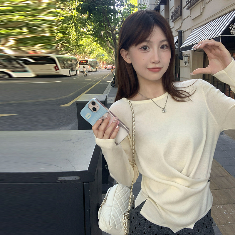 白色针织打底衫毛衣女内搭2025早秋新款高级设计慵懒风上衣