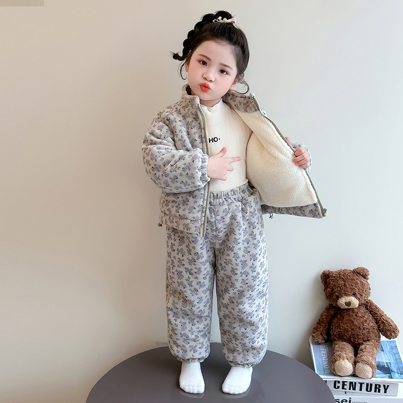 女童套装冬季加绒加厚套装宝宝洋气可爱碎花童装儿童韩系两件套潮
