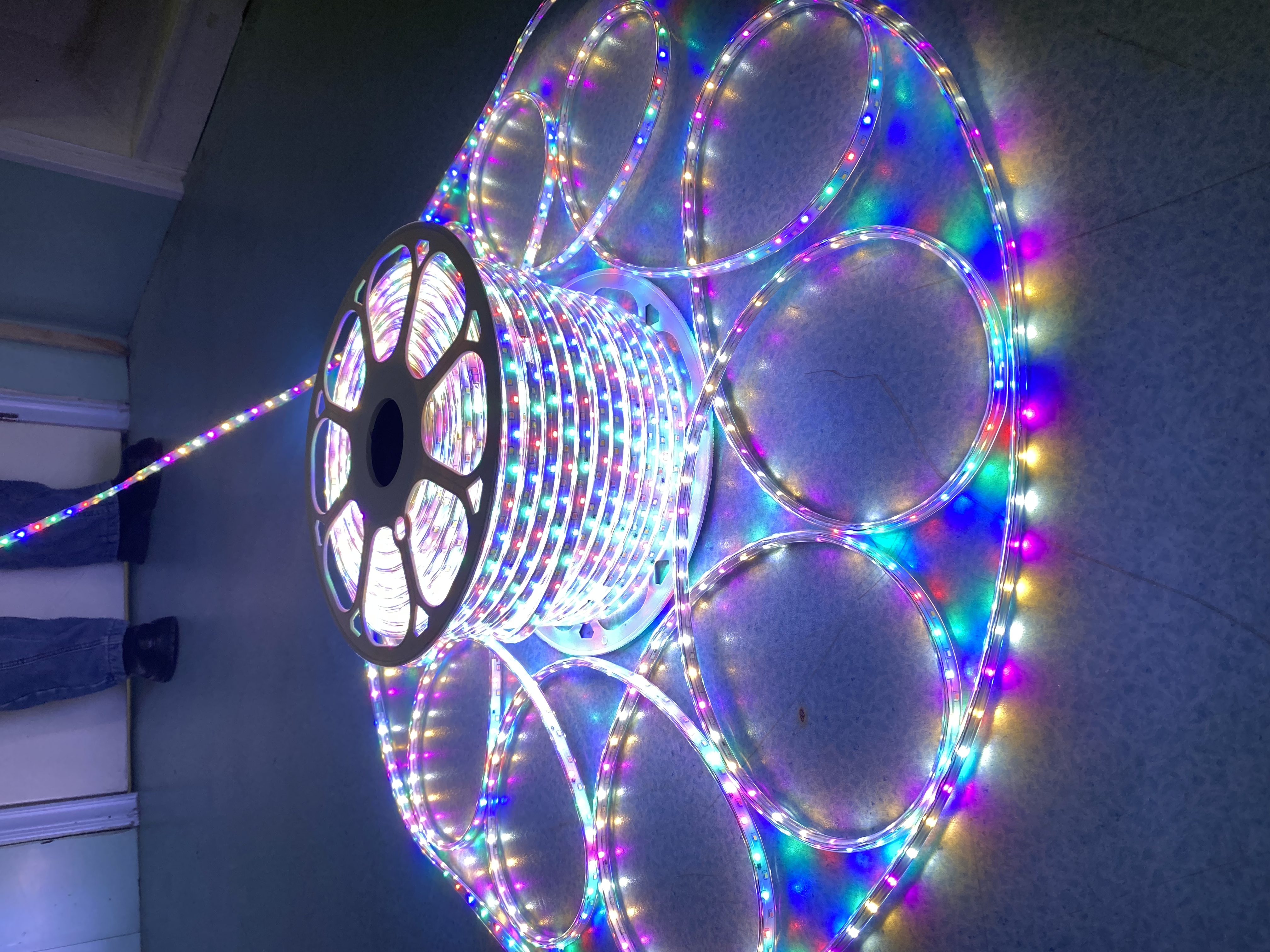 跑马流水灯带192珠双面灯带防水220V五颜六色彩色变光灯带