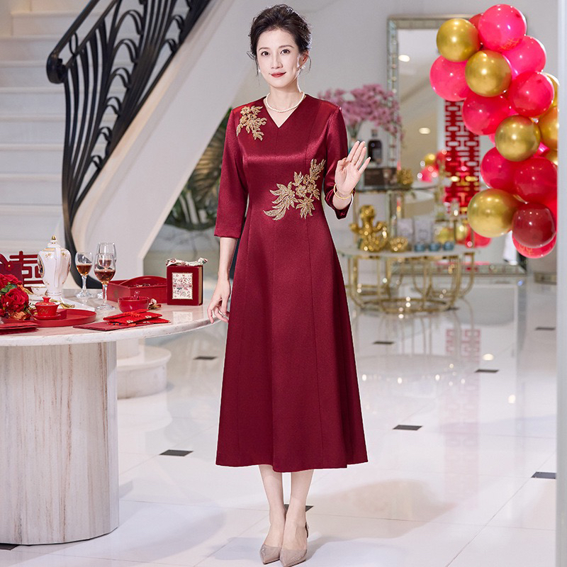 2025秋长款喜婆婆妈妈婚宴礼服裙日常穿优雅婚礼端庄气质连衣裙J