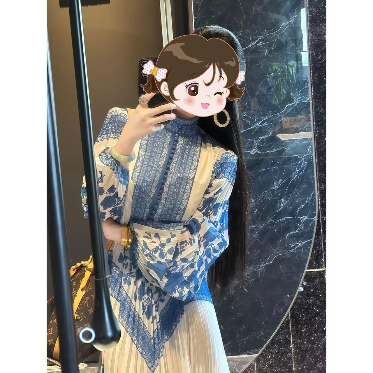 重要场合法式小资礼服漂亮冷淡系巨好看小众蓝色印花压褶连衣裙秋