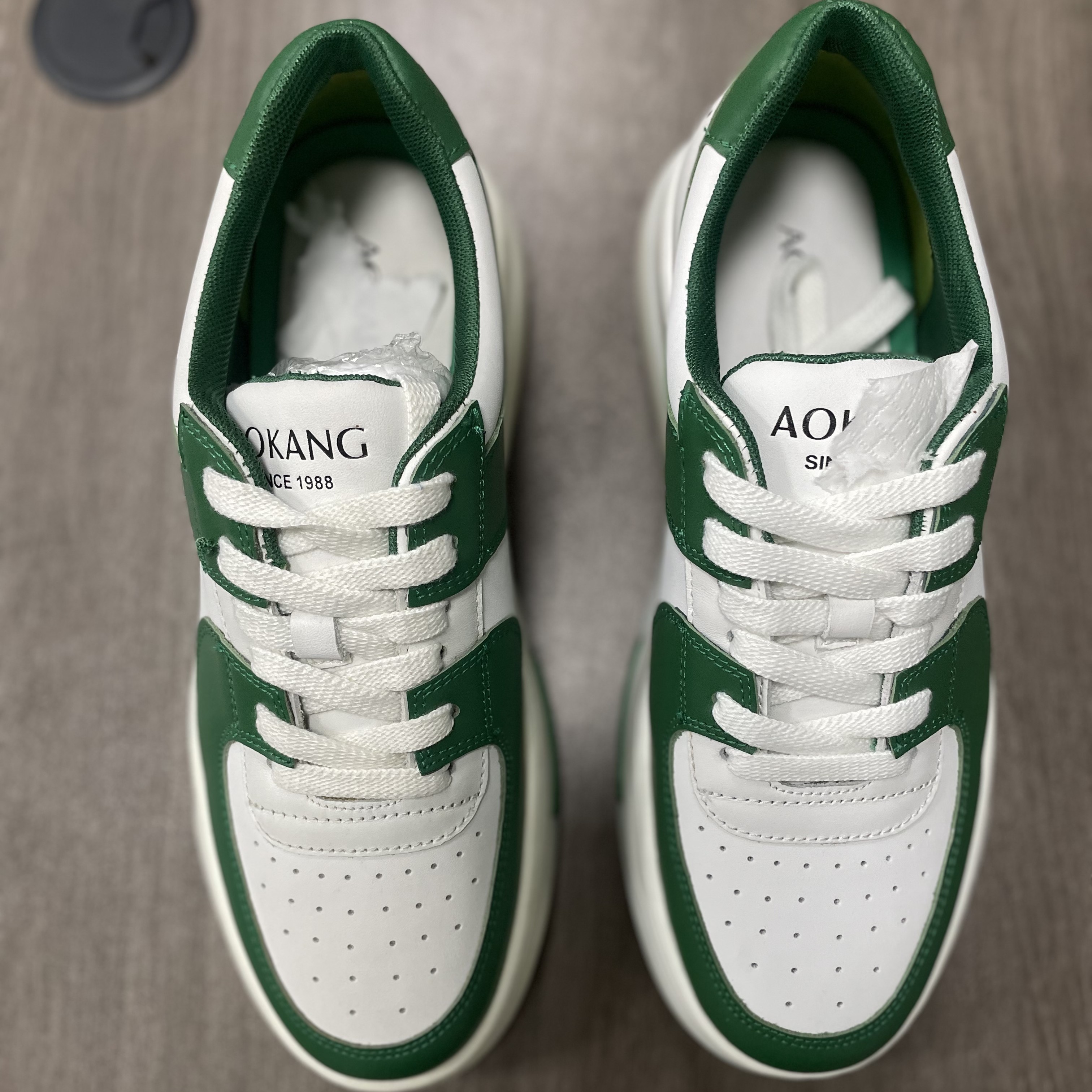 奥家男鞋  断码撤柜尾货 休闲款 牛皮材质 发泡牛筋底 耐穿磨2031