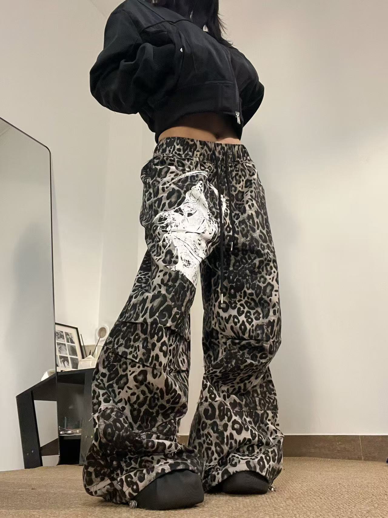 15GET 美式街头小众印花豹纹休闲裤压褶设计感拖地抽绳阔腿裤男女