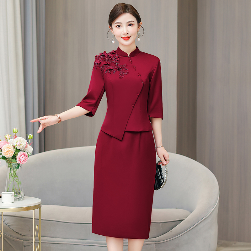 新娘喜婆婆婚宴装旗袍2025新款年轻结婚妈妈婚礼礼服高端洋气高贵