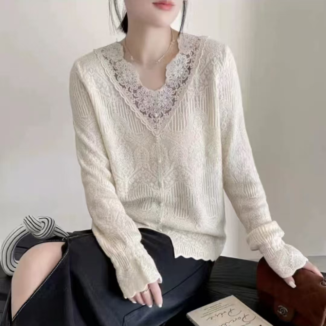 大码洋气显瘦蕾丝浮雕加厚时尚法式镂空百搭宽松女长袖针织衫2590