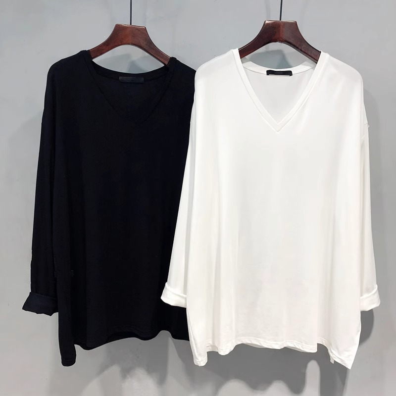 大码女装胖mm240斤V领长袖T恤女春秋宽松中长款遮臀内搭打底上衣
