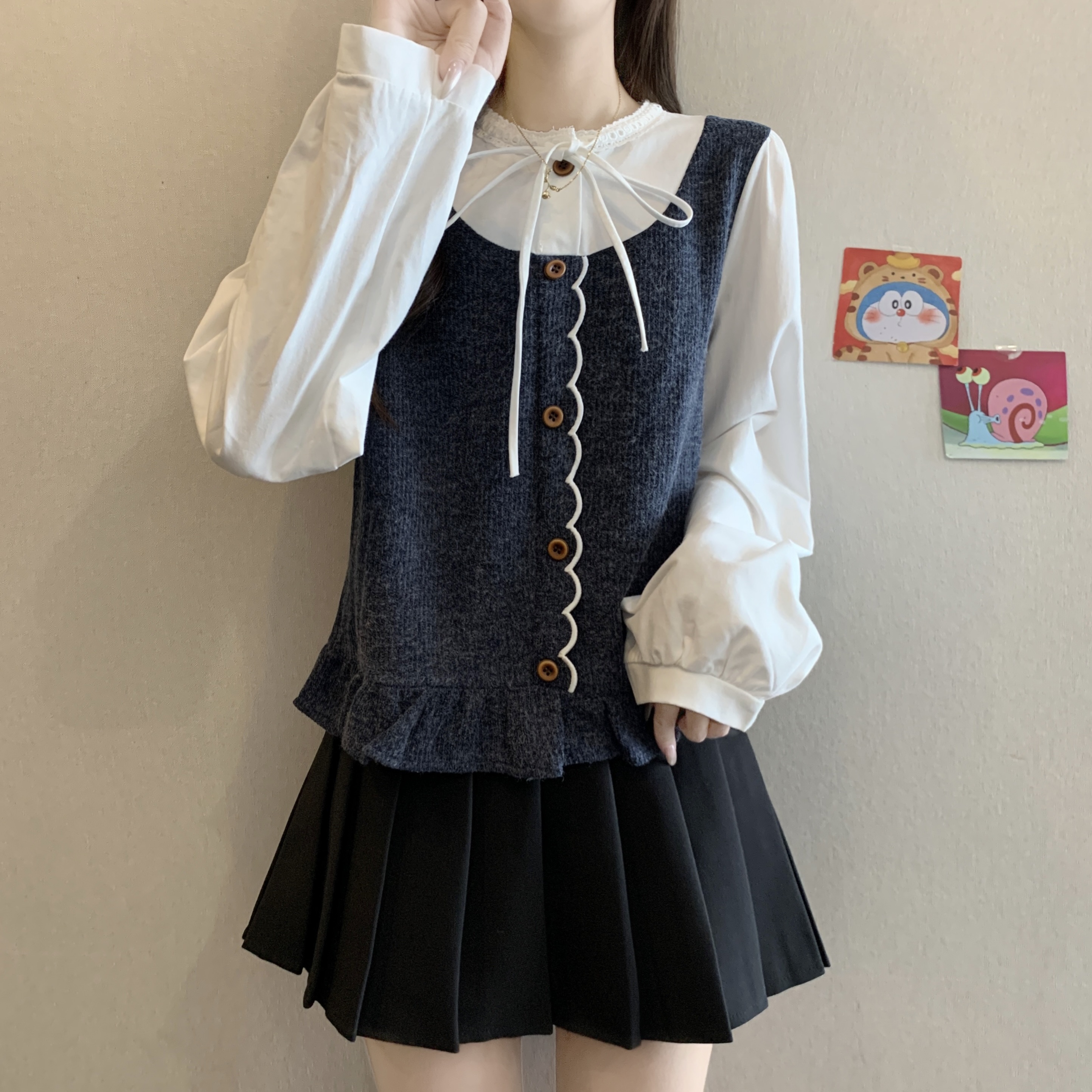 大码女装假两件独特设计感长袖衬衫女胖mm小众遮肚显瘦针织衫上衣