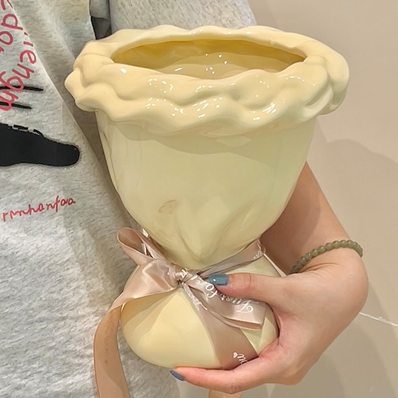 随沐法式奶油风陶瓷花瓶北欧高级个性插花复古水培侘寂风客厅摆件