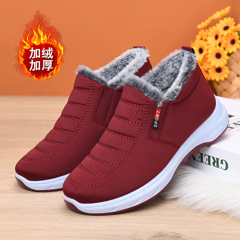 冬季新款老北京加绒加厚棉鞋老人鞋子软底防滑休闲妈妈鞋雪地靴子
